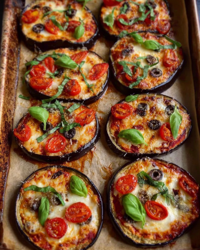 Knusprige Auberginen Mini Pizza